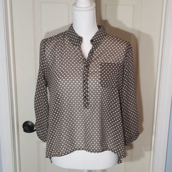 šø3/12$-AmericanāEagle,āFloralĀ ButtonāSemiāSheerāBlouse - Picture 2 of 7